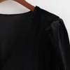 Femme élégante noir velours volants Mini robe printemps mode dames col en V robes de soirée femme Sexy drapé 210515