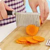 Patates çipi FRY FRY CUTTER MAKER PASA ÇELİK DALGA BIÇA KÖPEK BEBEAKİ MEYVE MEYVELİ MUTFER MUTFERSELERİ GADGET'ler