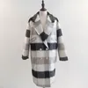 Kvinnor Höst Vinter Cashmere Trench Jacket Tjocklek Varm Svart Vit Plaid Coat Casual Kvinna Woolen Vintage Ytterkläder 210430