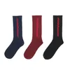 SAISON 4 CALABASAS Chaussettes Skateboard 3 Paires/lot Mode Crew Homme Marée Rue Europe Hip Hop