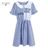 Preppy Style Summer Kawaii Kvinnor Klänningar Peter Pan Collar Striped Ropa Mujer Kortärmad Brev Tryckt Linne Elegant Klänning 210520