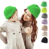 Baby Kids Mother Knitted Hat 2st / Set Solid Färg Småbarn Barn Huvudbonader Vuxen Mössa Kepsar Set