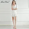 Moda desenhista vestido verão vestido feminino manga sopro oco out bordado duplo breasted cinto branco vestidos 210524