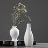 Yeni seramik el sanatları beyaz vazo modern basit porselen oturma odası dekorasyonu ev mobilya zanaat vazo 210409