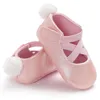 Första Walkers Baby Girl Shoes Född Toddler Boy Spädbarn Kid Party Princess Soft Sole Anti-Slip Crib Fall Spring