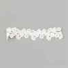 Hårtillbehör 10st / Lot Vit Broderi Lace Flower Headbands Kid Floral Elastic Hairbands med simulerade pärlor Po Prop Head Bands