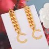 2022 Top Quality Fashion Style Charm Dangle Brinco em 18K Banhado a Ouro e Design de Corrente para Mulheres Presente de Jóias de Casamento Tem B209D