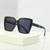 نظارة شمسية مصممة للنساء Sunshade Man Retro Retro Massion Frame Square Square Classic Lady Sun Glasses Shades Outdoor Beach Running UV Protection