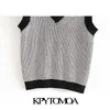 Women Fashion Heart Pattern Loose Knitted Vest Sweater Vintage V Neck Sleeveless Female Waistcoat Chic Tops 210416