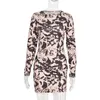 Casual Dresses BKLD Kvinnor Streetwear Fashion Tie Dye Print Bodycon Mini Dress Långärmad O-Neck 2021 Höst Sexig Club Outfit