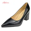 Aphixta Skor Kvinnor Pekade Toe Pumps Sapato Feminino 7,5cm Högt kvadratklackar Patentläder Mode Arbete Black Party Shoes K731