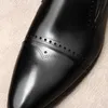 أحذية اللباس أزياء رجالي عارضة الرجال جلد طبيعي وأشار اصبع القدم الانزلاق على الزفاف الرسمي حذاء الأعمال أسود أكسفورد lofers