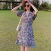 Comelsexy Französisch Stil Rüschen Floral Frauen Mini Kleid Sommer Vintage Blumendruck Hohe Taille V-ausschnitt Kleider Vestidos 210515