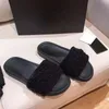 Pantofole da donna classiche nere Pantofole da bagno Sandali da bagno Stivali da esterno Popsicle Scarpe da donna con cerniera casual Strumento piattaforma americana con tacchi Scivoli per ragazze