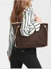 最高品質の大きいサイズのファッションバッグ2本セット女性と小さなバッグの茶色の花グリッドショルダートートハンドバッグレディースのメッセンジャー財布