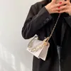 حقائب الكتف بيرل تصميم الذهب سلسلة صغيرة ستون نمط بو الجلود crossbody للنساء 2021 سيدة العصرية حقائب اليد وصفت