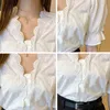 Camicetta bianca cava alla moda Camicia a maniche corte con giunzione per donna Flare Estate Versatile scollo a V in pizzo 13984 210521