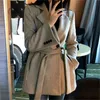 Winter Korean Thicken Wollen Vrouwen Jas Belted Vintage Lange Mouw Mode Kantoor Werkkleding Dames Jassen Bovenkleding 210518