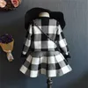 moda primavera autunno ragazze set cappotto scozzese + gonna corta casual 2 pezzi abiti 2022 nuovi vestiti per bambini di alta qualità inverno ragazza gonne vestito