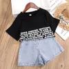 Barnkläder Set Summer Crop Tops T-shirt + Denim Shorts 2pcs Girl Outfits Baby Girls Kläder 4 5 710 till 12 år A3825