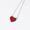 strass di cuore rosso