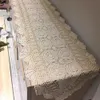 Pa.an Crochet Table Runner Handgjorda hantverk Classic Lace Cloth Beige White Cover Drop Decor Gifts 210708