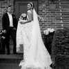 Modest Backless Lace A Line Bröllopsklänningar V Neck Cap Sleeve 3D Flower Appliques Boheian Bridal Gown Chic Country Vestido de Novia