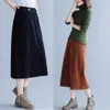 Koreansk version kvinna kjolar höstlös plus storlek tjock konstnärlig corduroy svart khaki solid färg hajuku 929i 210420