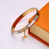 Designer Love Bracelet Jewelry Titanium Steel Gold Bangle Luxury Simple Women's Pingents Bracelets com canal box304k
