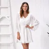 V Boyun Fener Kol Beyaz Elbise Kadınlar Sonbahar Kış Sırf Kısa Zarif Parti Vestidos De Fiesta 210427