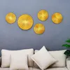 Dekoratif nesneler figürinler altın daire duvar dekor metal asılı boğa kafası kolye ev sanat süsü arka plan dekorasyon için monte