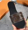 sandales plate peep toe