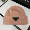 22SS Warm Beanie Man Woman Skull Caps Fall Winter Breathable Fitted Bucket Hat Cap top Quality 11 Color