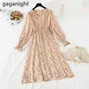 Elegancki Kwiatowy Druku Przetarg Dress Slim Wiosna Jesień V-Neck Ruffles Butterfly Rękaw Ratuje Vintage Lady Vestidos 210601