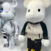 Bearbrick scatola cieca blocchi di costruzione orso violento sacai tre generazioni marea ornamenti di marca simpatiche bambole fatte a mano per fare regali28CM