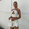 Sommar Casual Two Piece Sets Kvinnor Mini Kjolar Set Passar Tracksuits Fashion Halter Hollow Out Crop Top och Short Kjol 2-stycken 210625