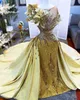 2022 Plus Size Arabisch Aso Ebi Gold Luxuriöse glitzernde Ballkleider Perlenkristalle Stilvolle Abendformelle Party Zweite Empfangskleider Kleid ZJ330