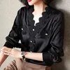 Koreanische Seidenblusen Frauen Stickerei Hemd für Langarmhemden Elegante Frau V-Ausschnitt Spitze Tops Plus Größe 210427