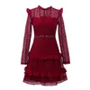 Talvez U Lace Dress Face Collar Manga Longa Plissagem Mini Vestido Curto Vinho Vermelho Preto Sólido Primavera Outono D0876 210529