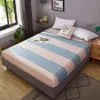 Lenzuolo con angoli in stile cartone animato 1 pezzo (senza federa) Biancheria da letto per uso domestico di alta qualità, gonna, materasso, copriletto stretto F0077 210420