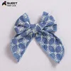 Meisjes prinses haaraccessoires mode kinderen grote strik haren clip met blauwe stof lange staart boog machine geborduurde bloem kinderen Barrette D005