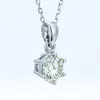 Classic 925 Silver Hänge Halsband Runda Utmärkt 1CT DF Color Moissanite Kvinnor Clavicle Chain Anniversarry Gift