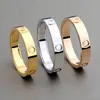 Fashion Designer Ring Classic Stainless Steel Jewelry Gold Love Married Engagement Couple Ring For Women Men3140