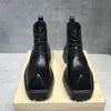 Luxury Driving Men Stivali piatti Scarpe eleganti Zapatillas Hombre Fashion Stivaletti aperti da passeggio Mocassini sneaker in pelle alti