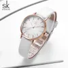 2022Shengke Femme Montre Décontractée À La Mode Bracelet En Cuir Analogique Montre-Bracelet Rond Montres À Quartz Femmes Horloge Reloj Mujer Élégant