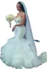 Bräutigam tragen individuelle Bräutigam-Smokings, Trauzeugen, Trauzeugen, Anzüge für Hochzeit, Bräutigam, Business-Anzüge, zwei