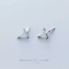 Elegancki Clear Cyrkon Tiny Cross Stadniny Kolczyki Proste 925 Sterling Silver Exquisite Studs Ear Dla Kobiet Biżuteria 210707