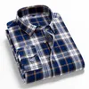100% Bomull Flannel Mäns Plaid Casual Shirt, Regular-Fit Långärmad Button-Down Collar Shirt, Vår Höst Male Social Shirt 210714
