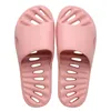 Solid Color Bathroom Slippers Zomer Antislip Home Indoor Bath Heren Sandalen Dikke Zachte Soft Soles Leak Snel