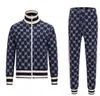 Mens Fashion New Men Suit Sate Suits Sports Suit Men Men Hoodies Jacketsuits Jogger костюмы куртка наборы 8547